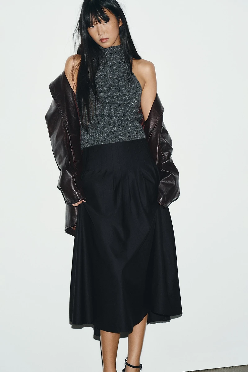 PLEATED MIDI SKIRT