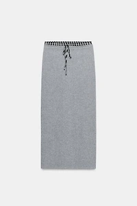 CONTRAST WAISTBAND MIDI SKIRT
