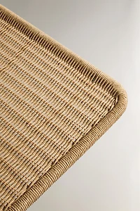 FOLDABLE OUTDOOR LOUNGER