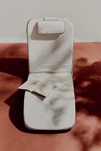 RECLINING OUTDOOR FLOOR LOUNGER