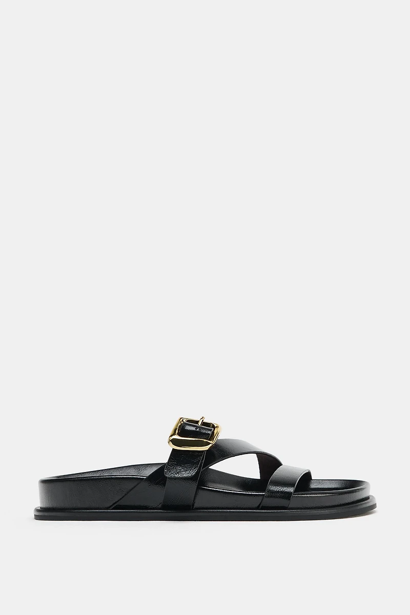 FLAT BUCKLE SANDALS