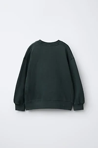 GARMENT DYE LABEL SWEATSHIRT