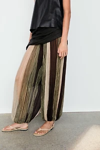 Striped flowing pants with sash detail