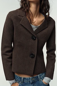 BLAZER EN MAILLE À BOUTON BIJOU