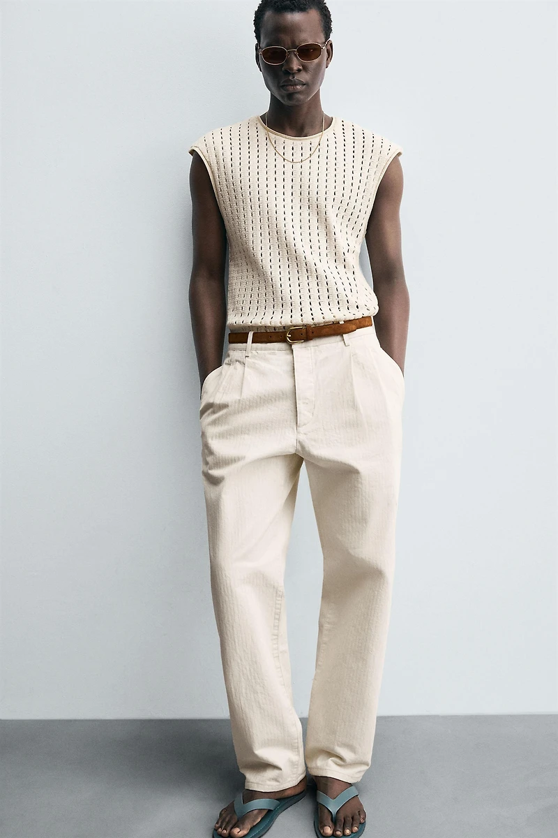 SLEEVELESS KNIT T-SHIRT