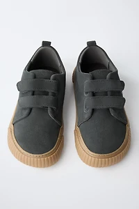 BAREFOOT LEATHER STRAP SNEAKERS
