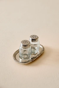 SALT AND PEPPER SHAKER SET WITH TRAY