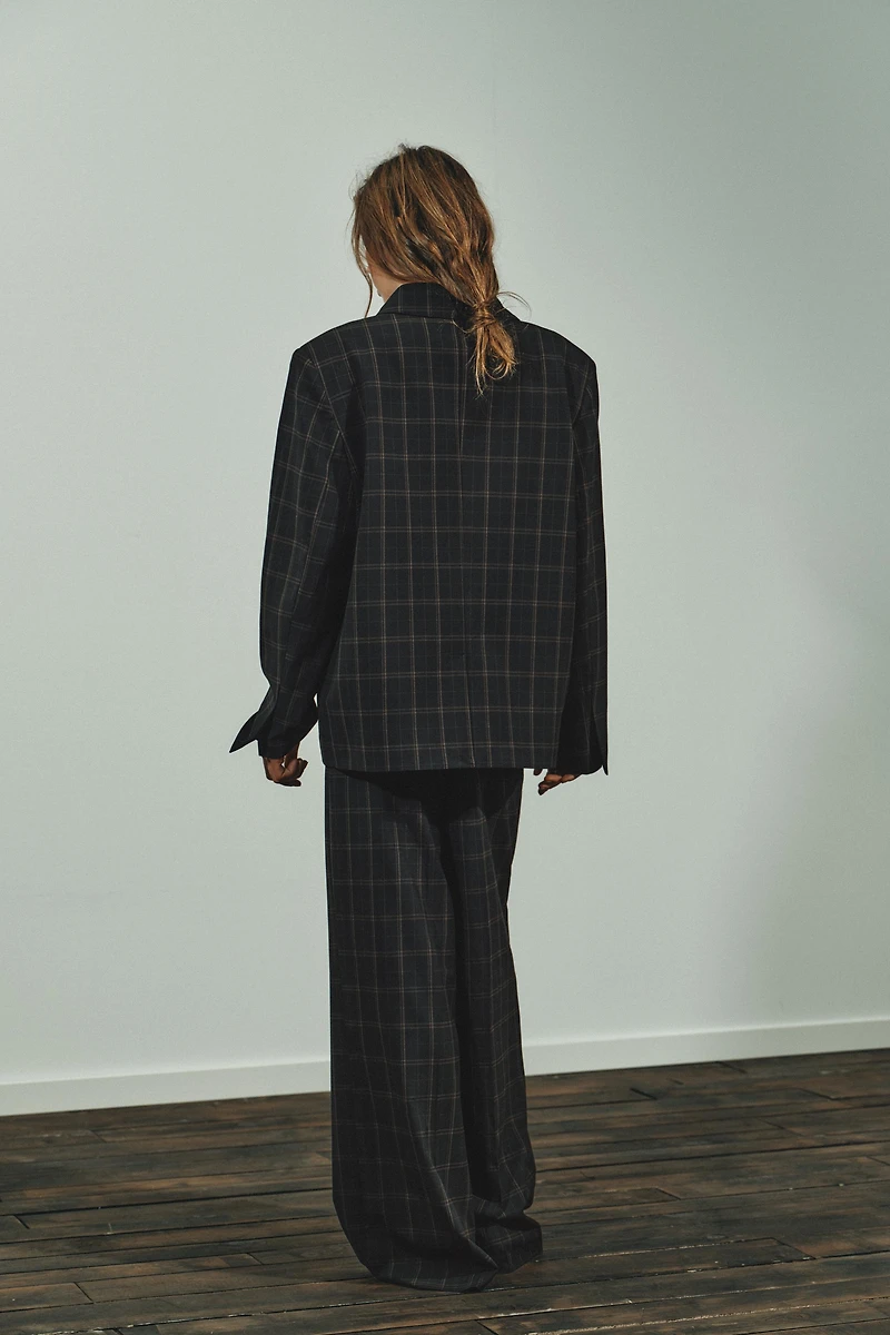 PLAID BLAZER WITH SHOULDER PADS