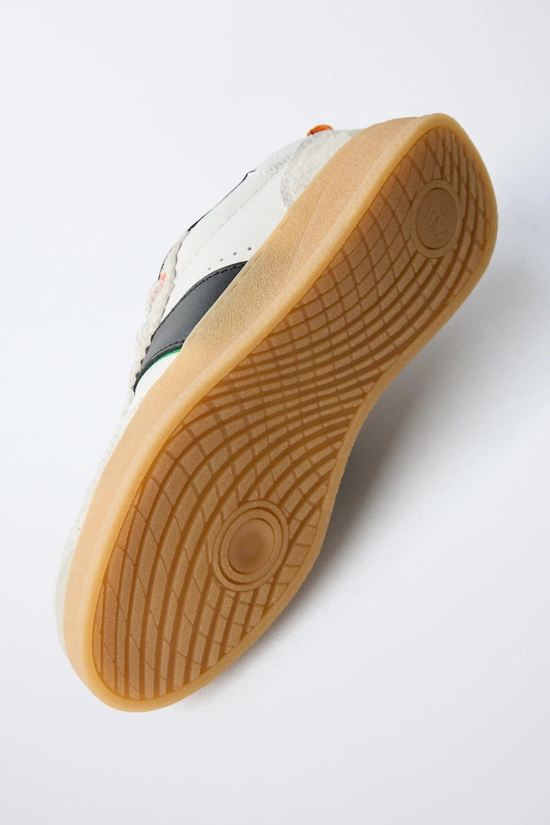 TENNIS EN CUIR