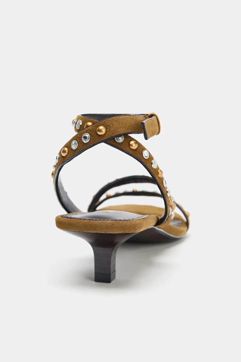 SPLIT LEATHER STUDDED KITTEN SANDAL