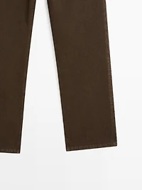 Mid-waist tapered fit jeans