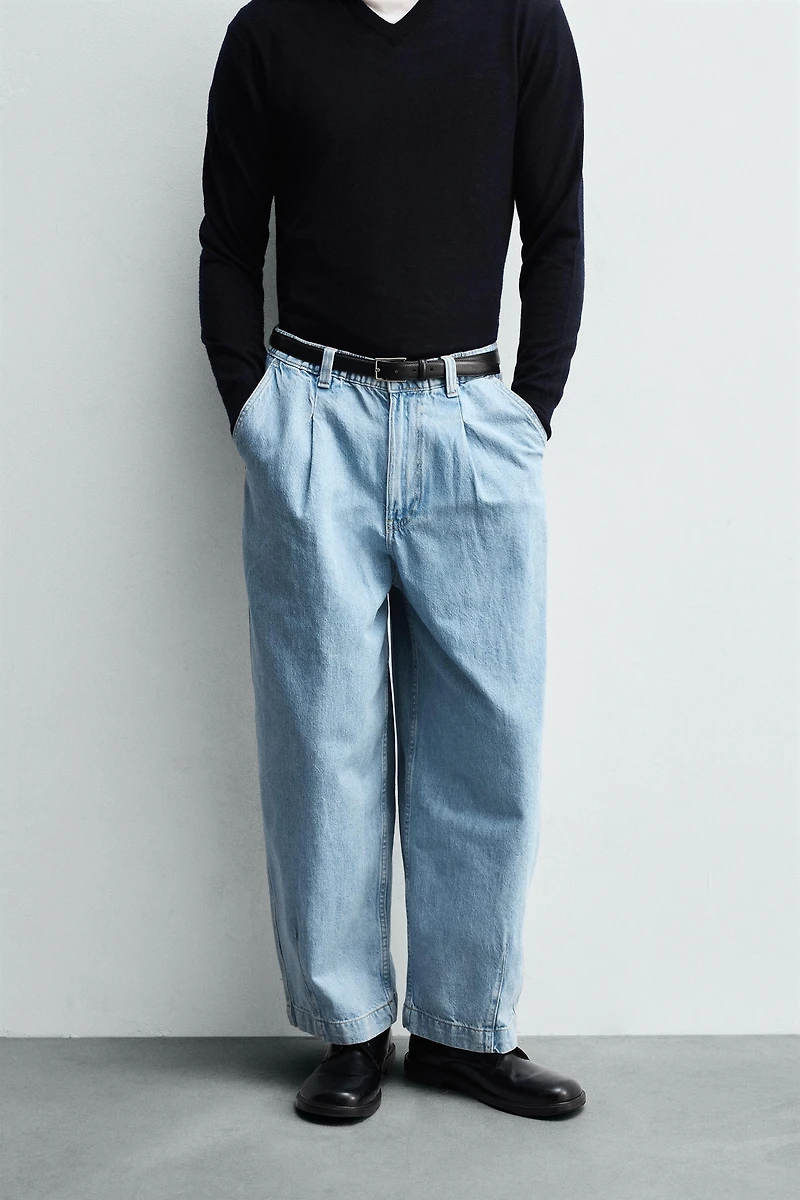 PLEATED WIDE FIT DENIM CHINO PANTS