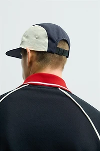 COLOR BLOCK FLAT VISOR TECHNICAL CAP