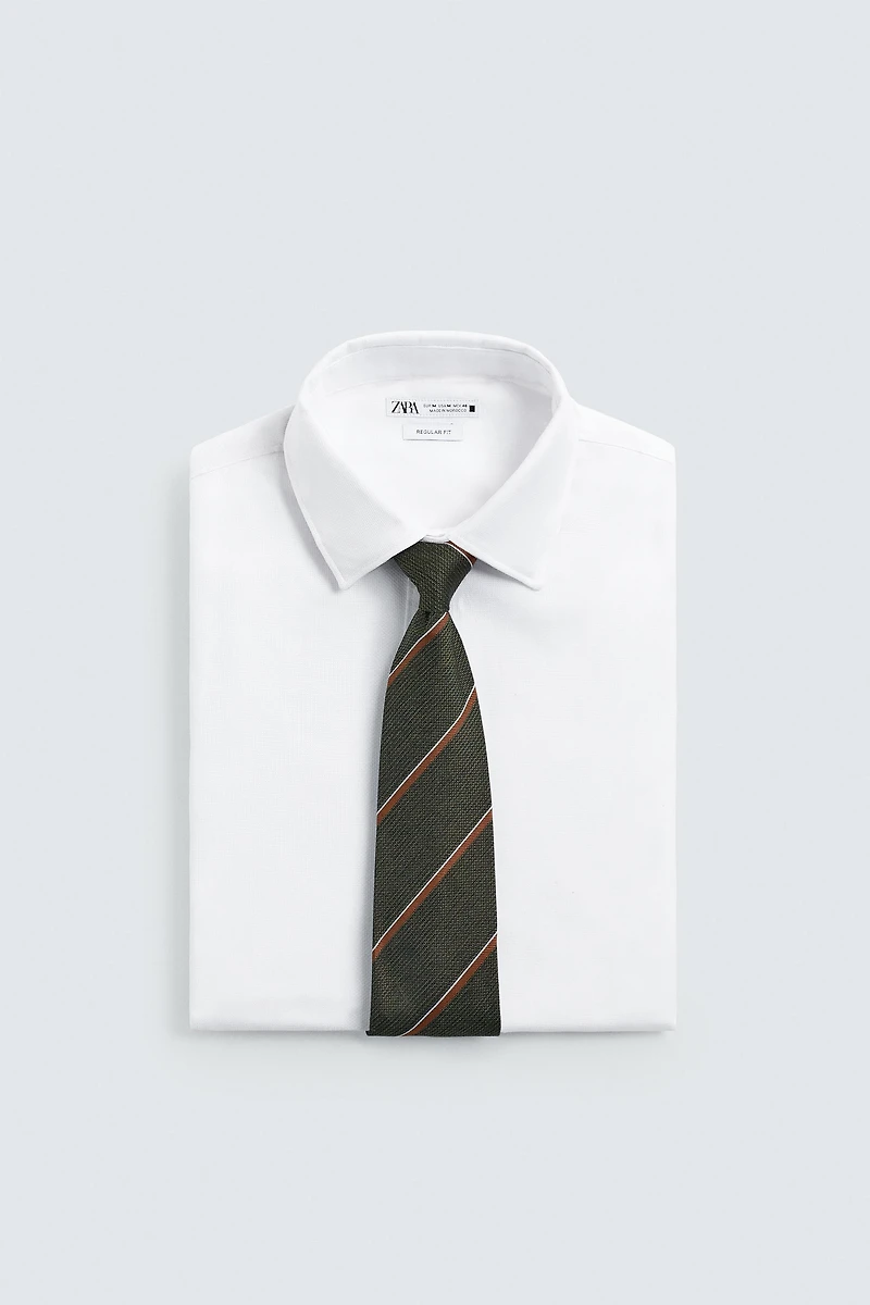 CRAVATE JACQUARD À RAYURES 100% SOIE