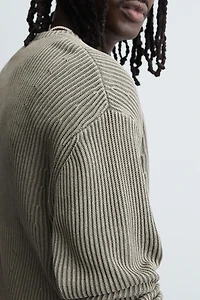 WASHED RIBBED SWEATER