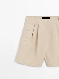 100% linen long Bermuda shorts with darts