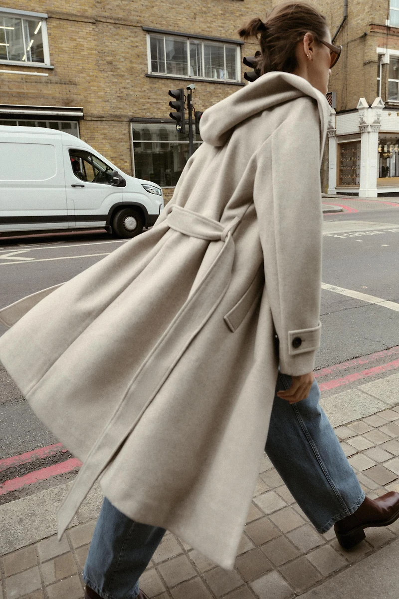SOFT HOODIE COAT
