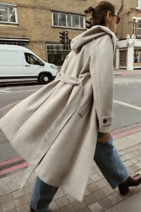 SOFT HOODIE COAT