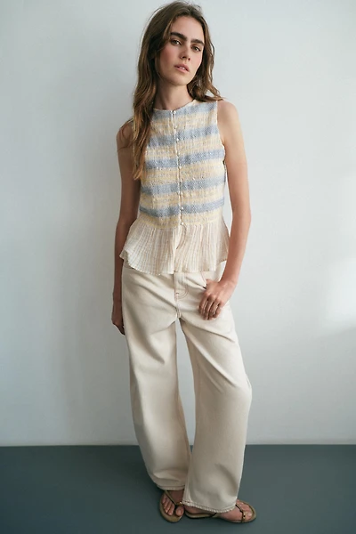 SMOCKED EMBROIDERED TOP
