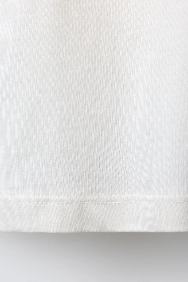 EMBROIDERED T-SHIRT