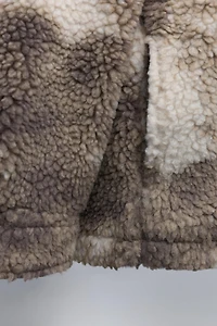 TIE-DYE FAUX SHEARLING PATCH OVERSHIRT