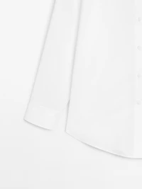 100% cotton poplin shirt with shoulder detail