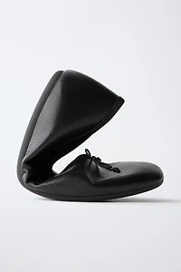 LEATHER BALLET FLATS