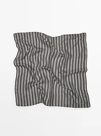 Foulard à rayures 100 % soie