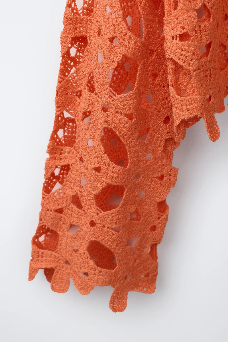 FLORAL CROCHET JUMPER
