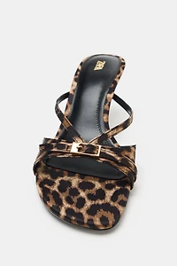 PRINTED HEELED SANDALS