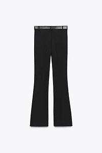 BELTED FLARE LEGGINGS
