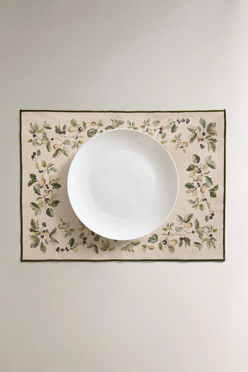 FRUIT PRINT PLACEMAT
