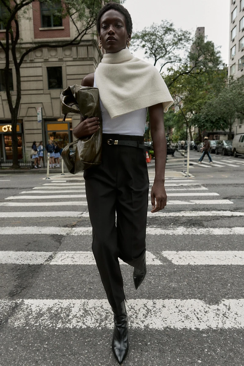 HIGH-WAISTED BELTED PANTS