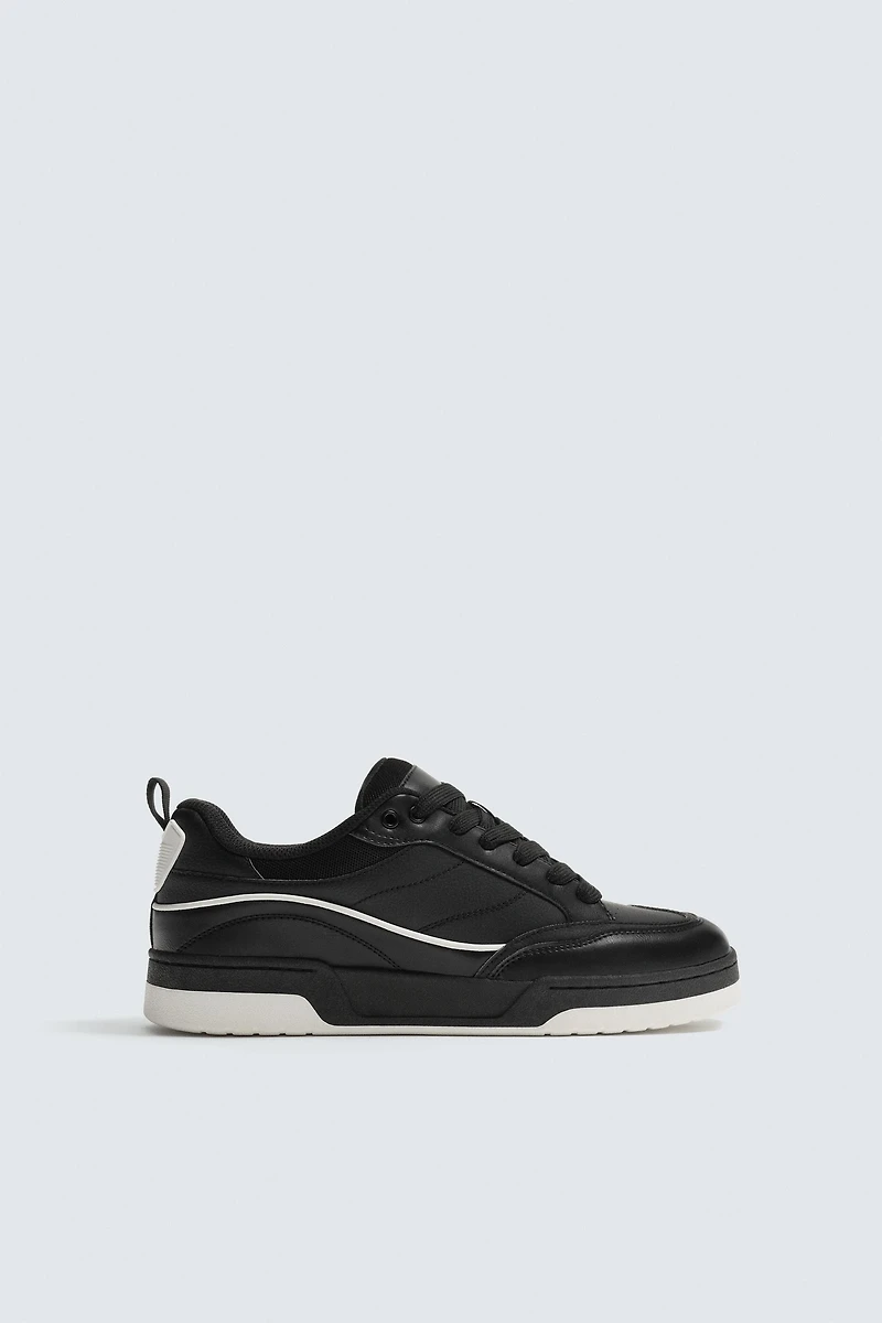 BASKETBALL SNEAKERS