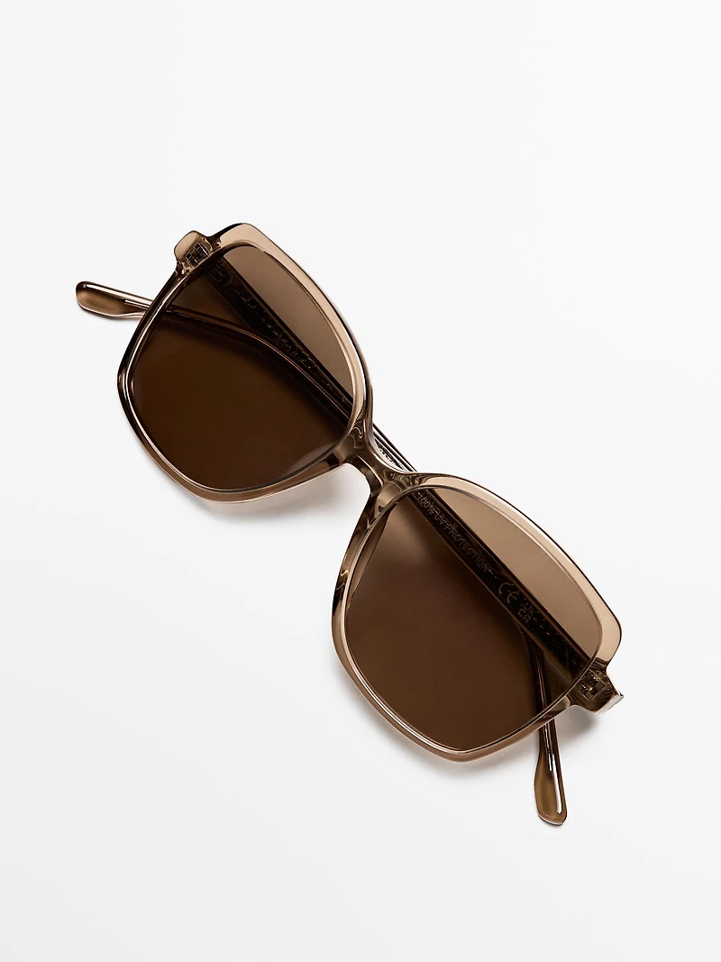 Lunettes de soleil carrées