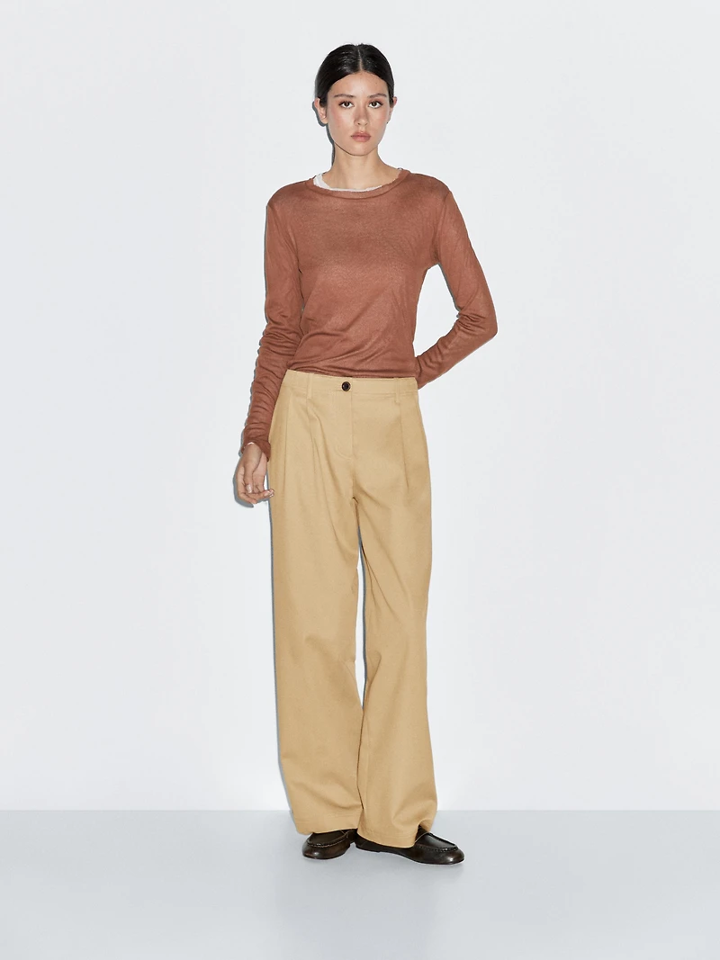 Wide-leg trousers