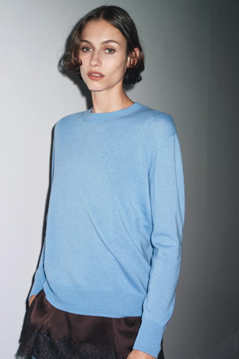 PULL EN MAILLE 100% LAINE EXTRA DOUCE