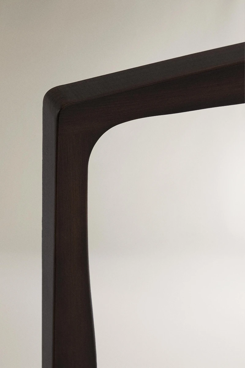 WAVY WOODEN WALL MIRROR