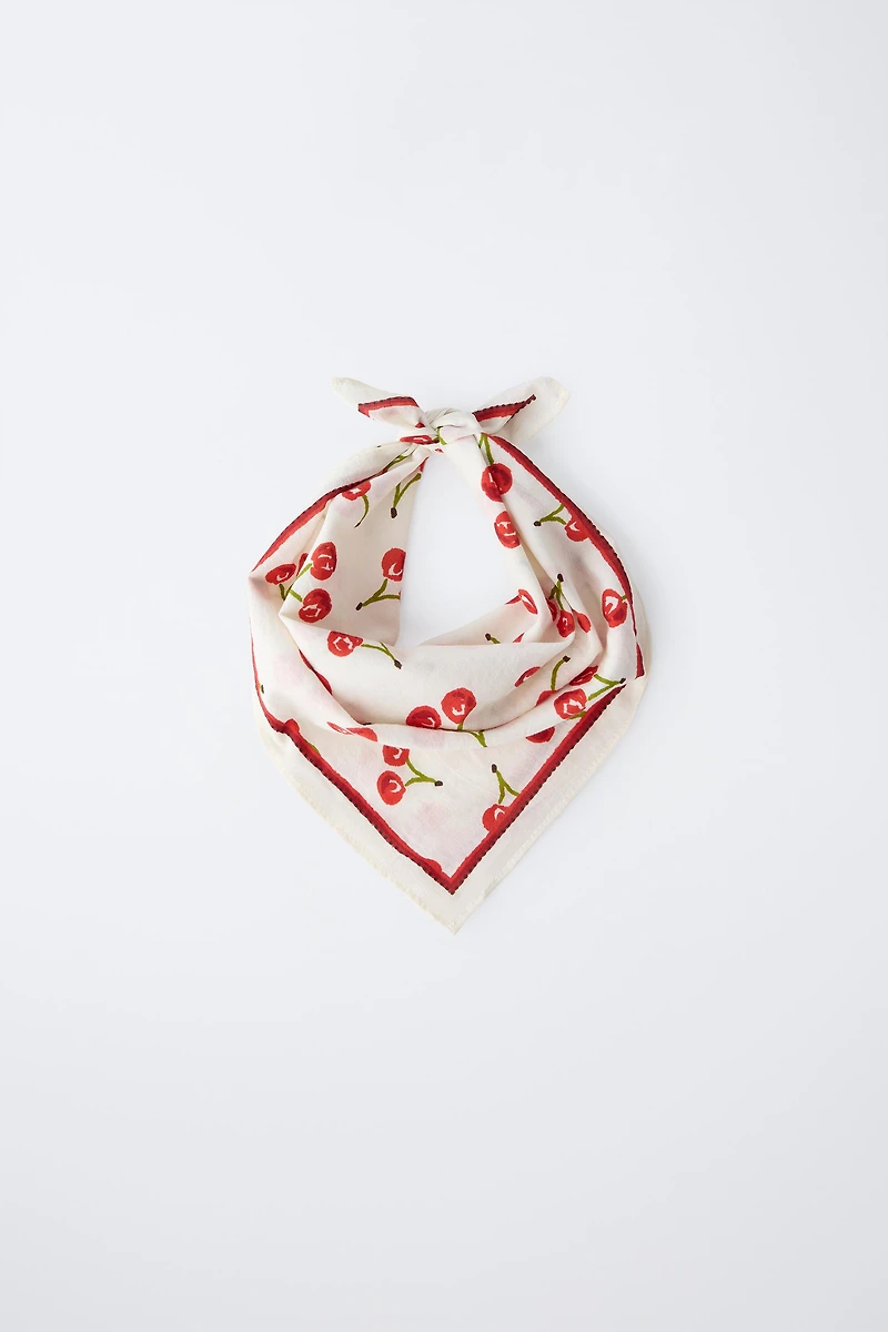 BANDANA CARRÉE CERISES