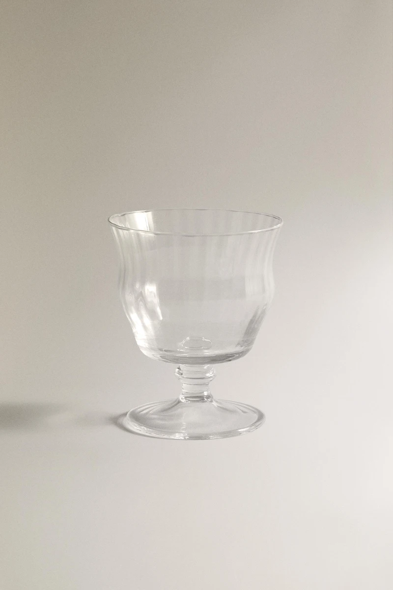 WINE GLASS