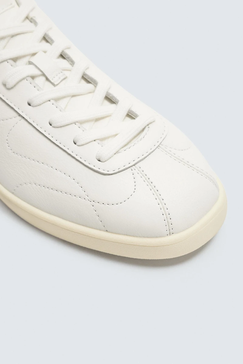 LEATHER SNEAKERS