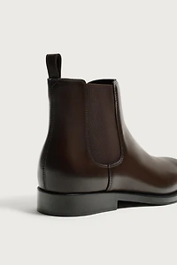 BOTTINES CHELSEA À BOUT POINTU