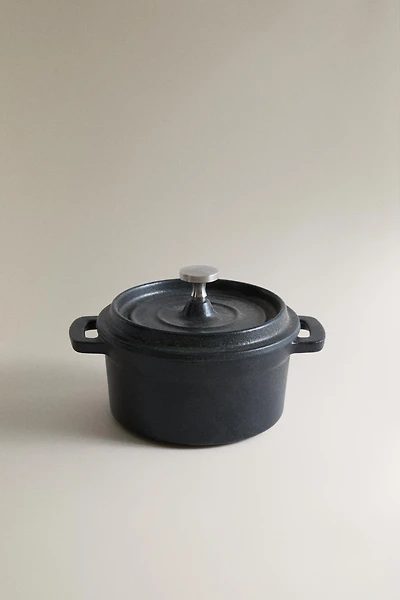 CAST IRON COCOTTE POT