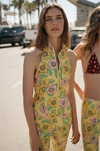 FLORAL HALTER TOP