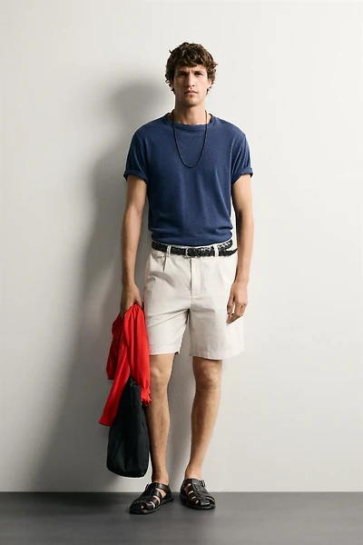 REGULAR FIT PLEATED SHORTS