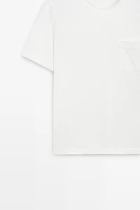 Short sleeve T-shirt with pocket detail