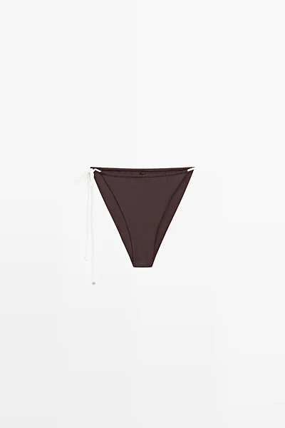 Bikini bottoms with contrast bow