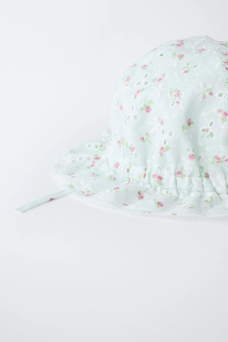 EMBROIDERED SWISS HAT WITH FLORAL PRINT