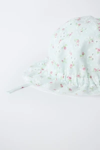 EMBROIDERED SWISS HAT WITH FLORAL PRINT
