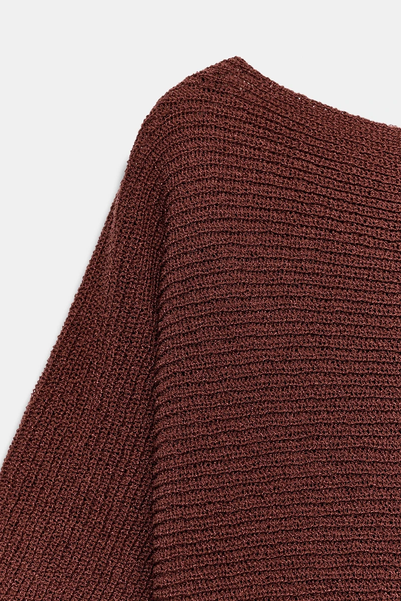 TOP ASYMÉTRIQUE EN MAILLE